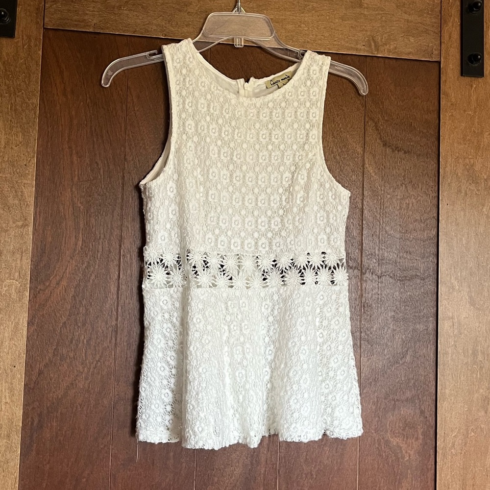 White lace peplum top!